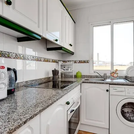 Apartamento Ramon Gallud 204 *